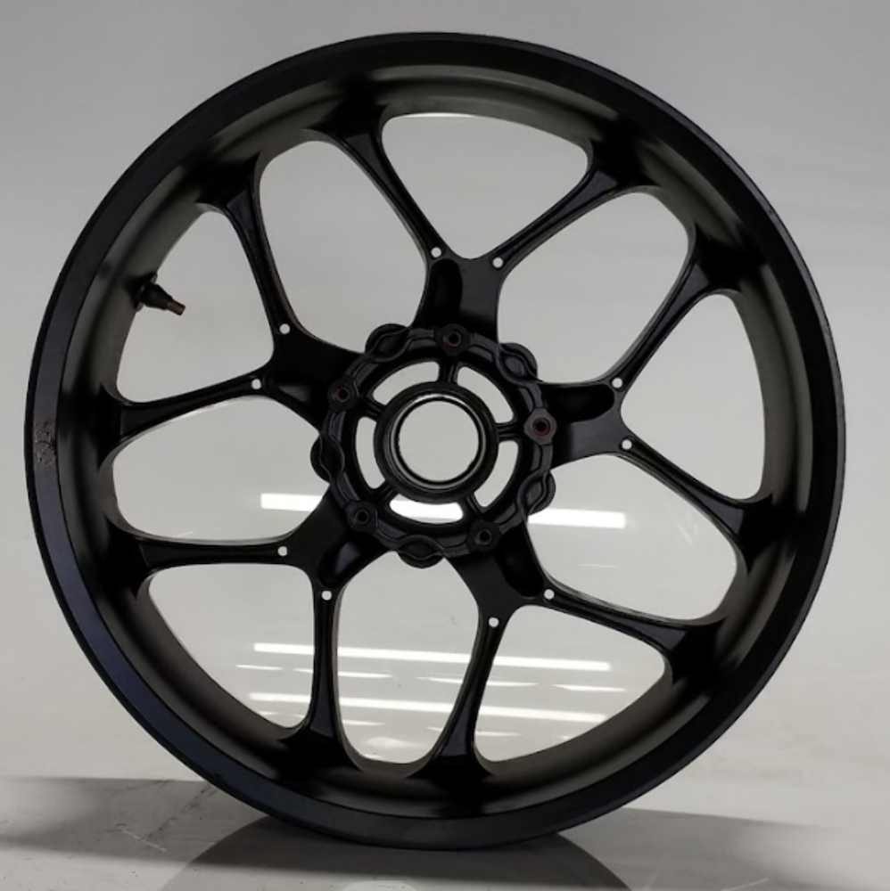 Yamaha R1 Rear Rim Co: 427