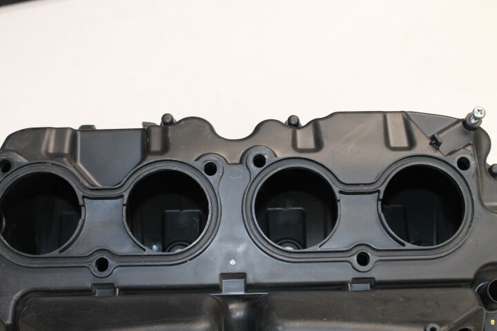 Housing, air cleaner 17220-MFL-000 // 17240-MFL-000 // 17230-MFL-010 CBR - 1000 - 2008 - 2011 co : 438
