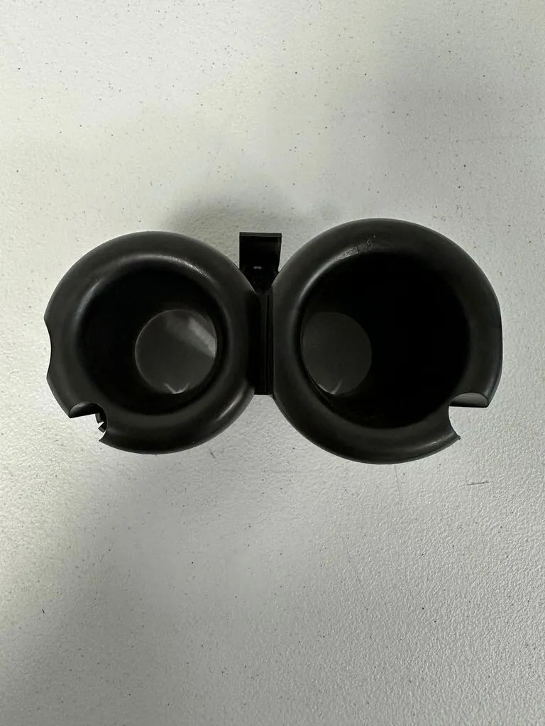 Funnel, r. Air 17215-MFL-670 CBR - 1000 - 2008 CO : 455
