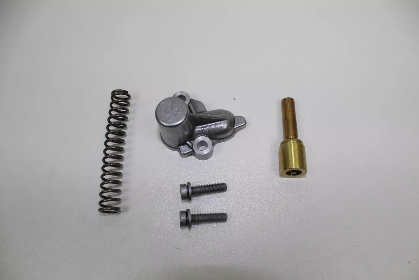 Oil Thermostat 11418545693 BMW S1000RR 2013 co: 639