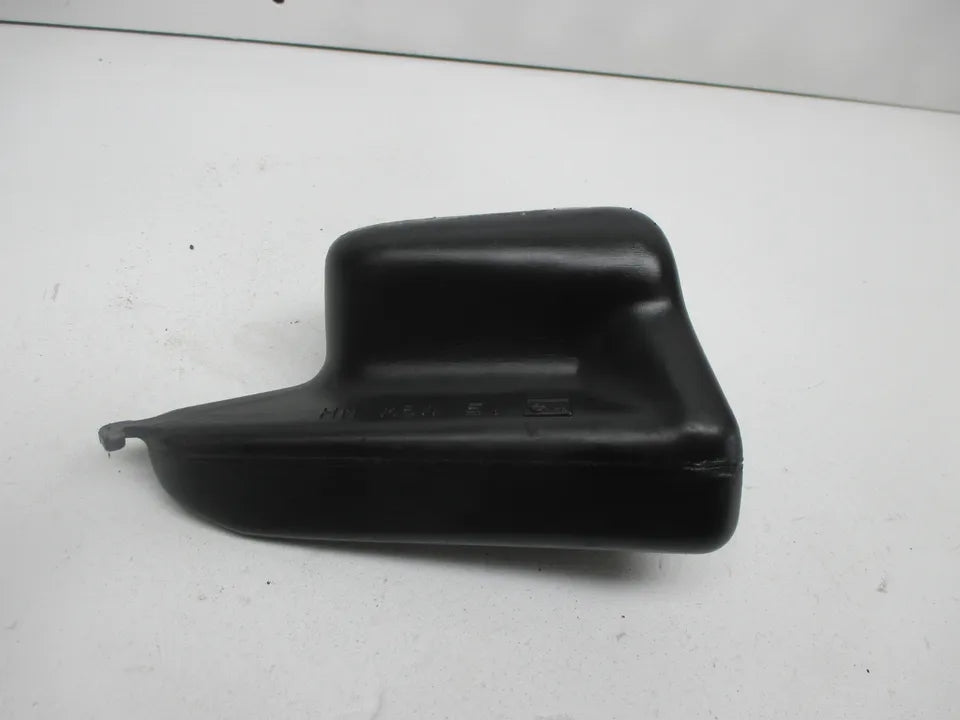 Resonator, r. 64340-MBW-A10 CBR600 F4I - 2002 CO : 443