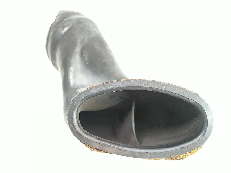 RIGHT SIDE INTAKE DUCT CONNECTOR 17251-MBW-D20 CBR600 F4I - 2002 CO : 442