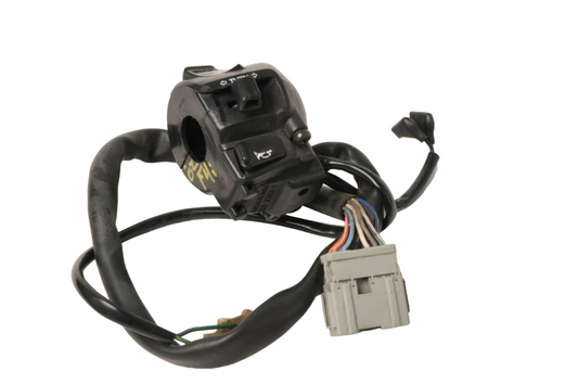Switch, turn signal 35020-MBW-A10 CBR 600 F4i 2002 CO:485