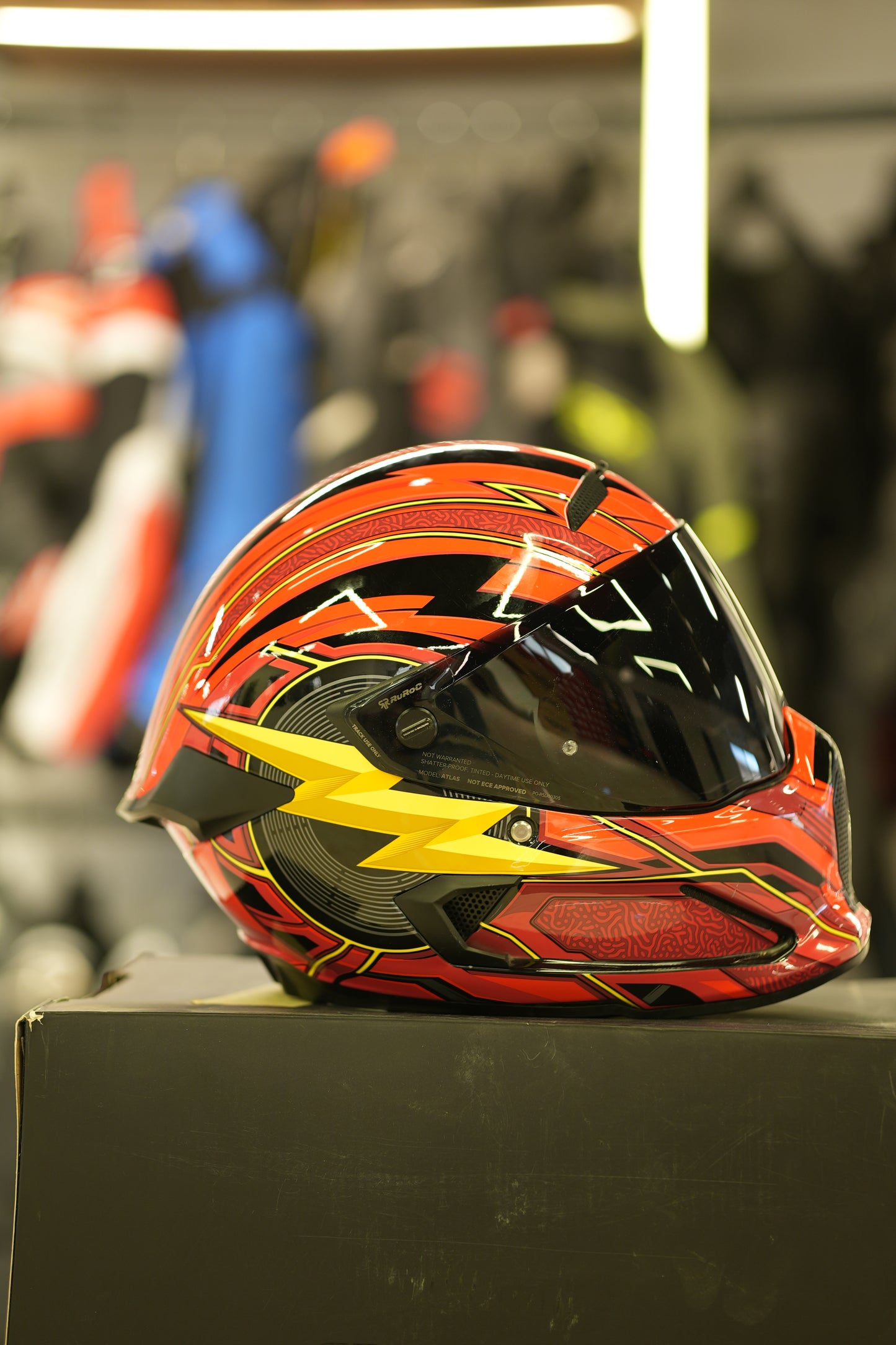 Ruroc, Limited Edition Flash Atlas 4.0 Helmet USED-CO(724)