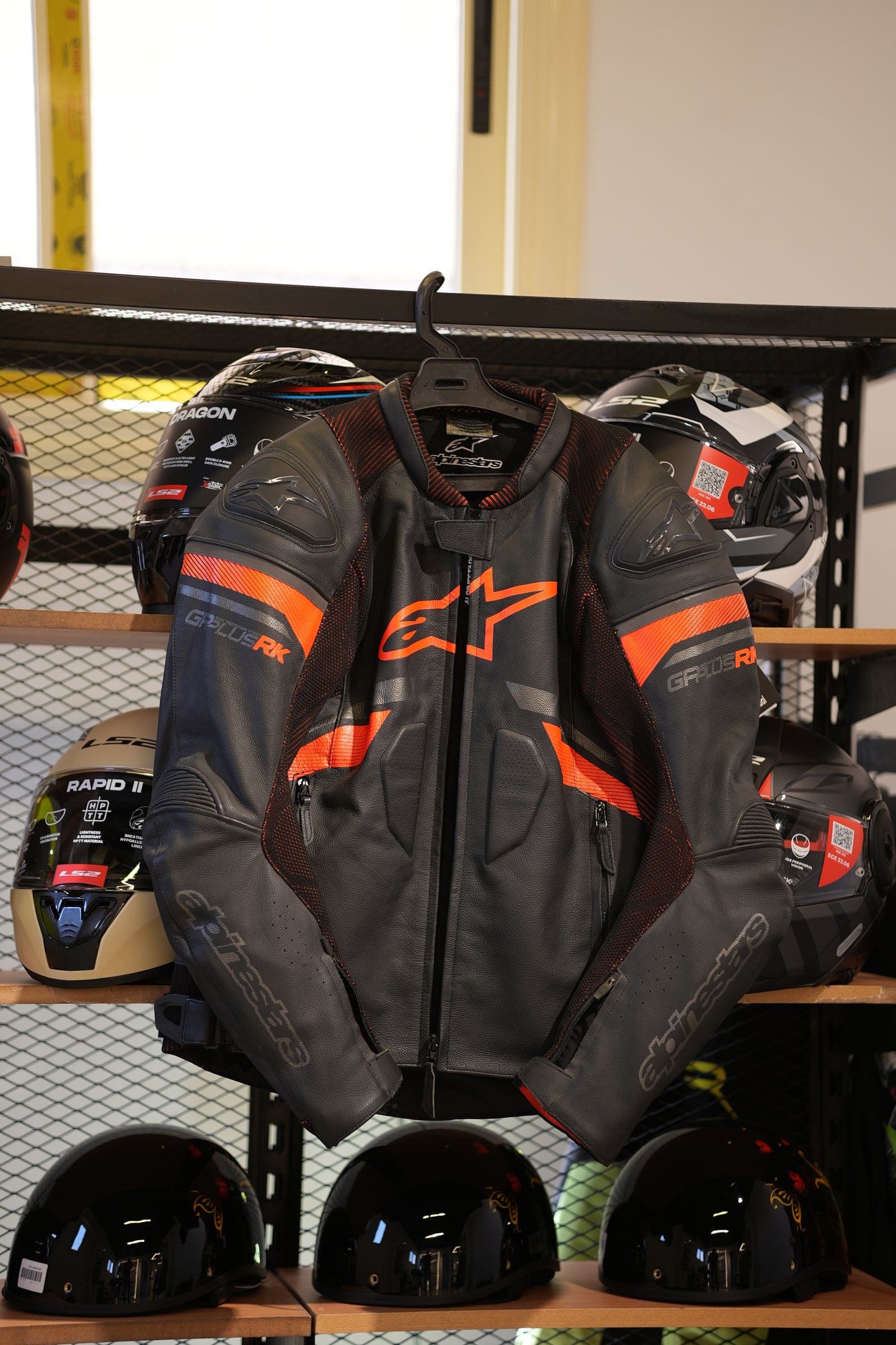alpinestars gp pluse rv3 rideknit leather jacket (54) co   2510287