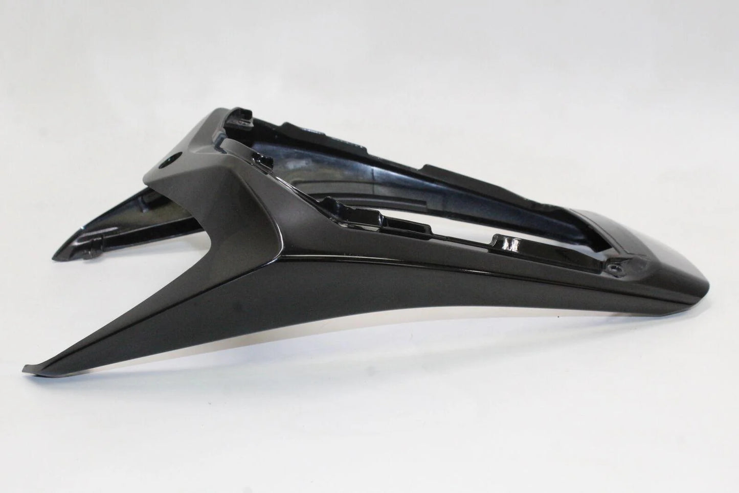 HONDA CBR1000RR 2008 - 2011 REAR BACK TAIL FAIRING SECTION COWLING COWL BLACK OEM 77210-MFL-760ZC CO: 455391