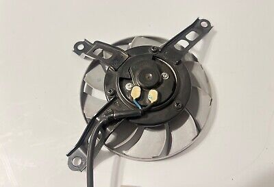 YAMAHA YZF R1 OEM LEFT ENGINE RADIATOR  FAN MOTOR BLOWER COOLER - 2015-2023  2CR-12405-00-00 CO: 455371