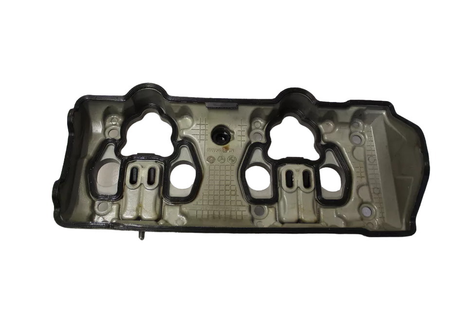 BMW S1000R S1000XR S1000R K67 CYLINDER HEAD VALVE COVER CYLINDER HEAD COVER CO : 583